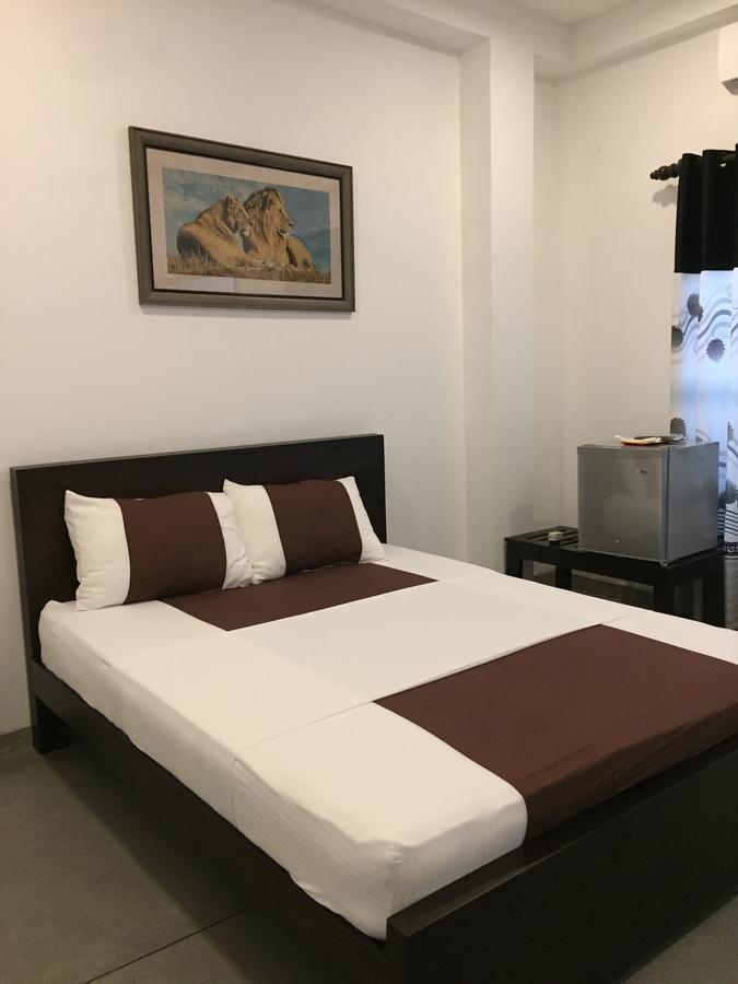 Us Motel Colombo Homagama Екстер'єр фото